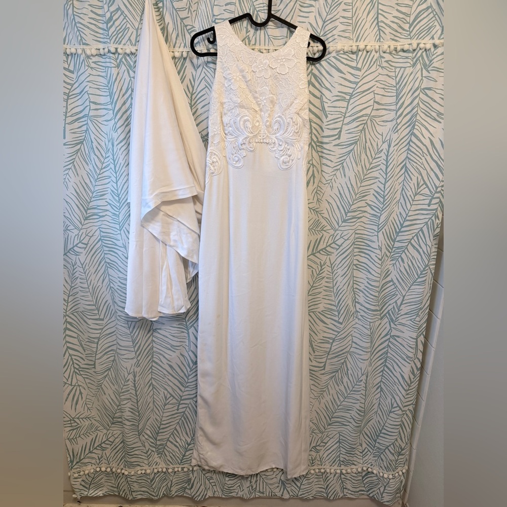 Jessica McClintock White Lace Gown